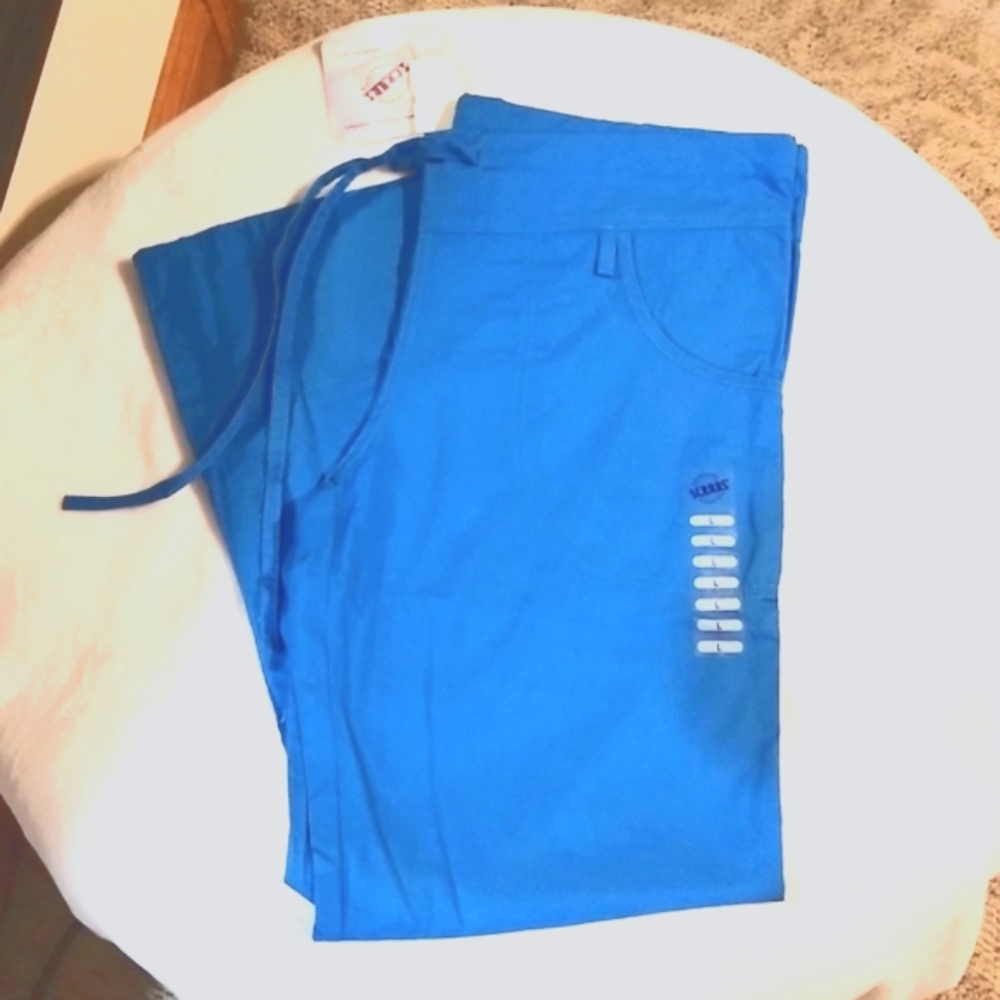 NWT S.C.R.U.B.S. Scrubs - Picture 2 of 2